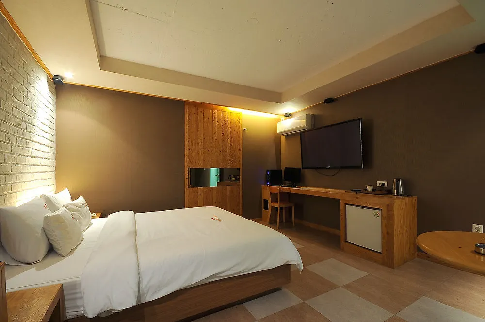 2 Heaven Hotel Busan
