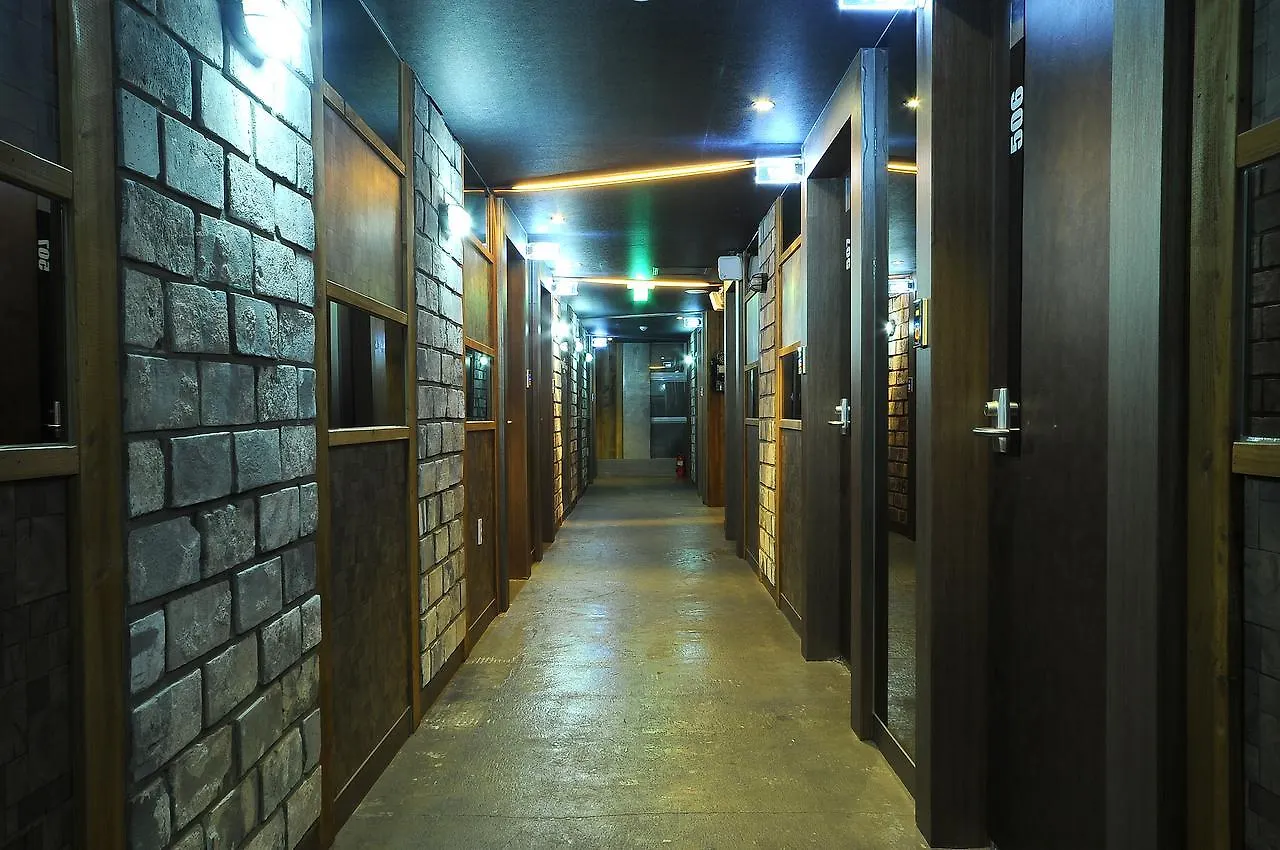 2 Heaven Hotel Busan South Korea