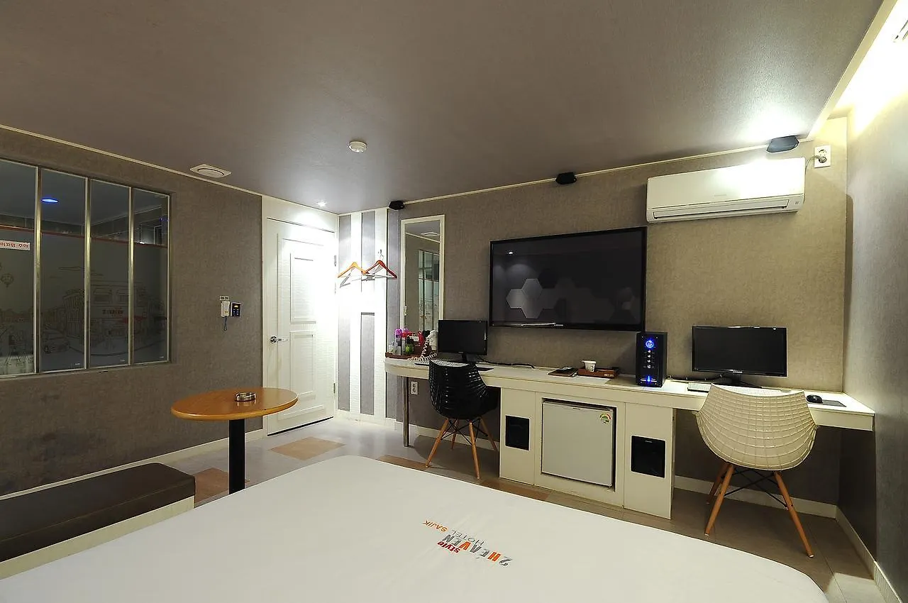 2 Heaven Hotel Busan