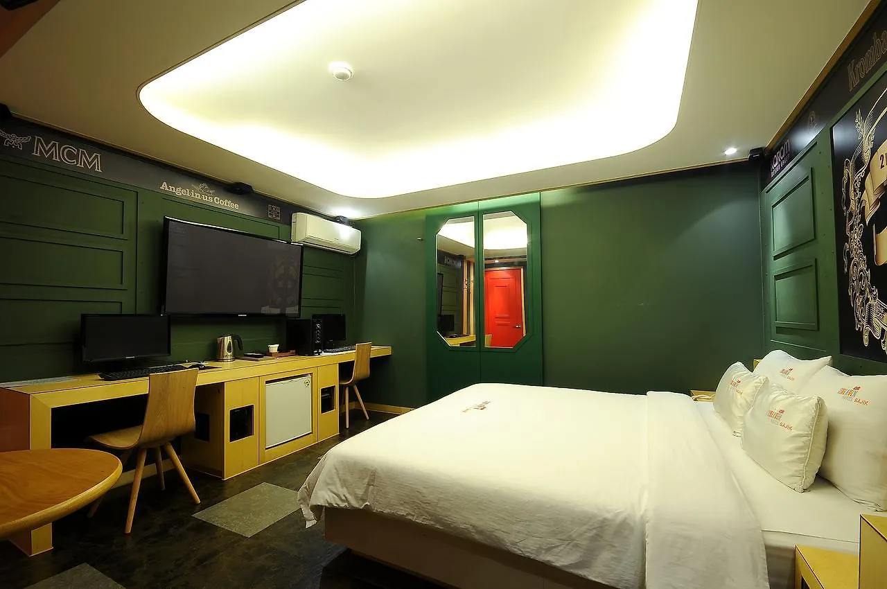 2 Heaven Hotel Busan