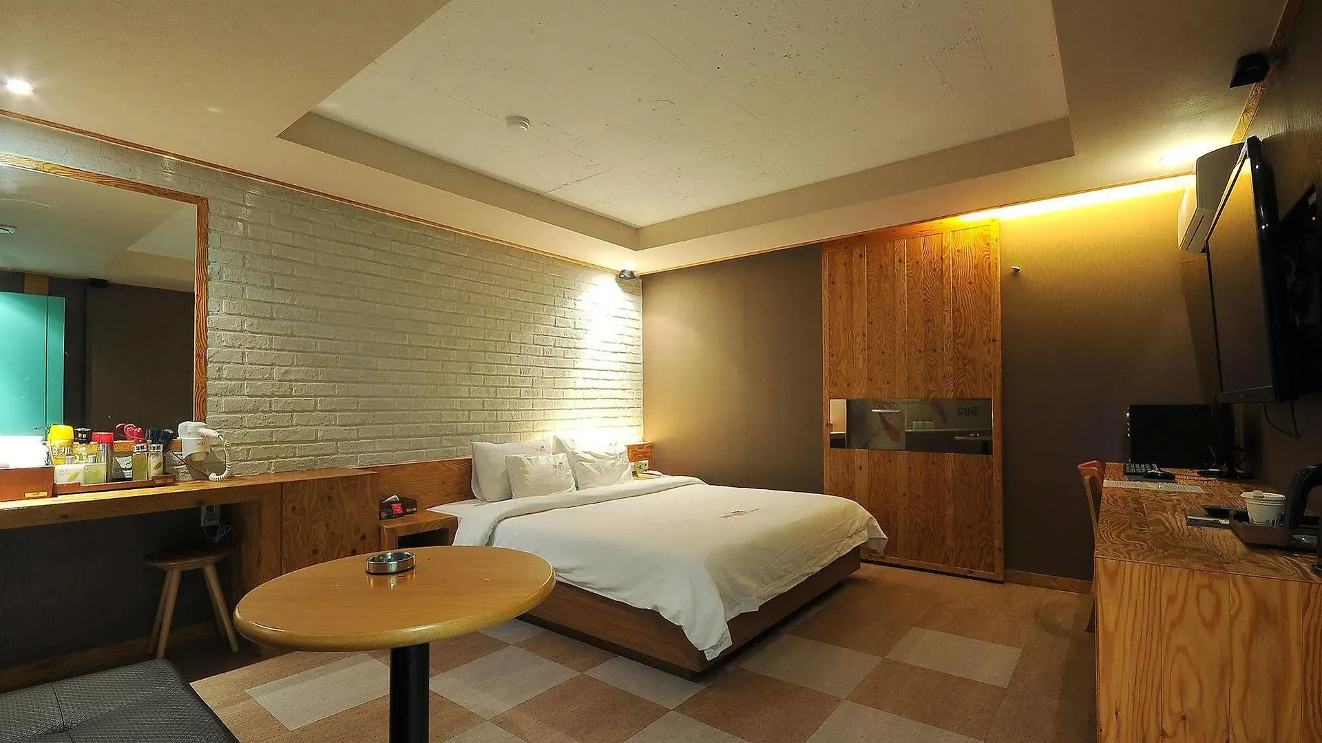 2 Heaven Hotel Busan