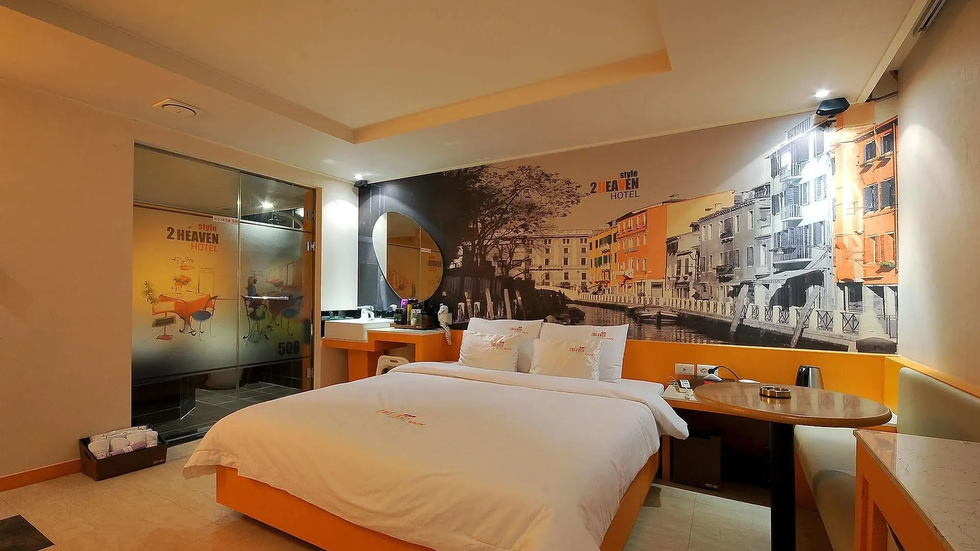 2 Heaven Hotel 부산광역시 0*,